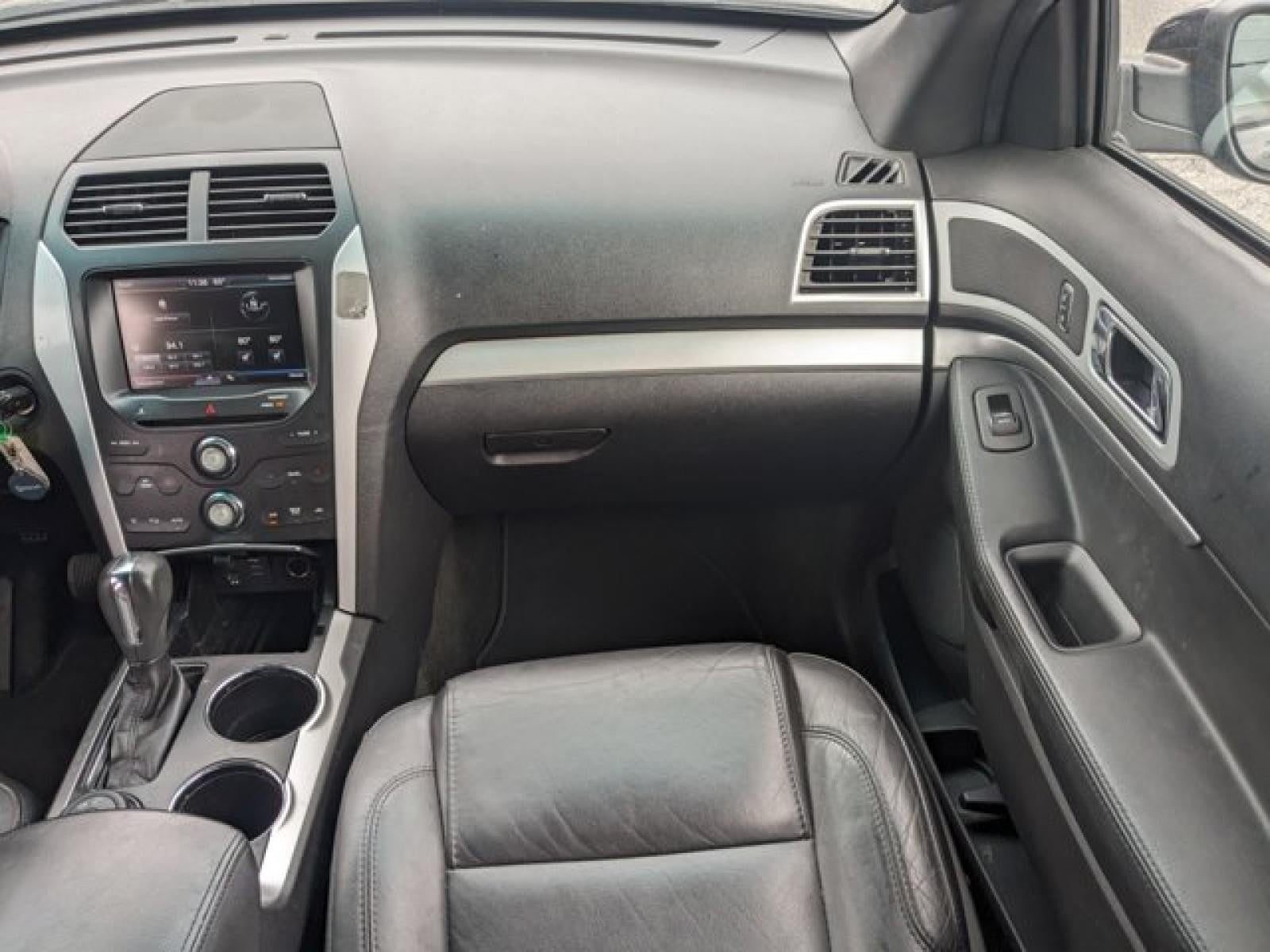 2014 Ford Explorer 4WD 4DR XLT